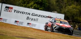 Tony Kanaan renova contrato e segue na Stock Car em 2022