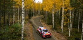 WRC: Breen encerra na frente primeiro dia do Rally da Finlândia