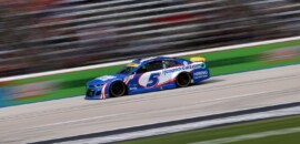 Kyle Larson vence no Texas e se garante na decisão da Nascar