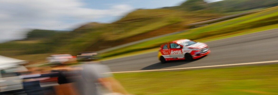 Em Potenza, Enzo Gianfratti é o mais rápido em treino na classe Super