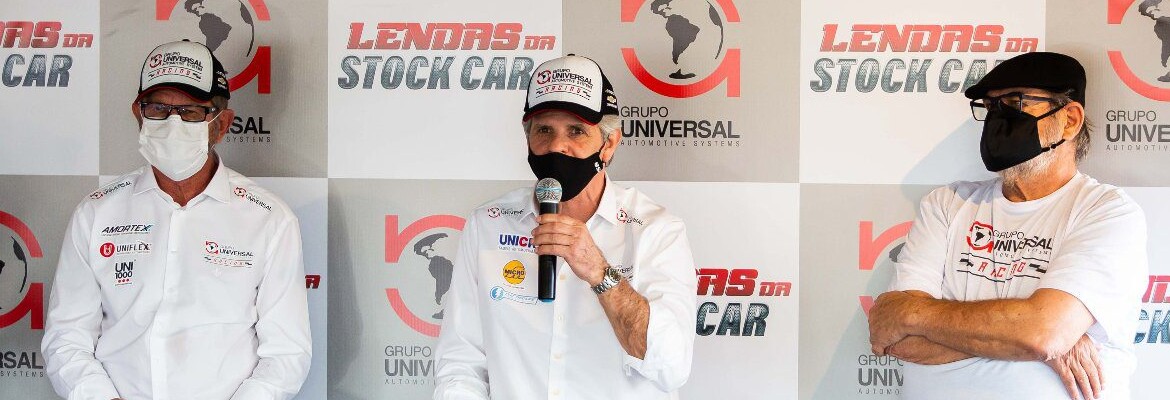 Lendas da Stock Car participam de tarde de autógrafos em evento com exposição de carro de volta rápida