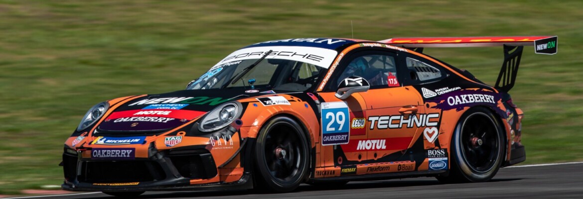 Piquet Jr e Rodrigo Mello conquistam 3º lugar na Carrera Sport nos 300 Km de Goiânia da Porsche Endurance