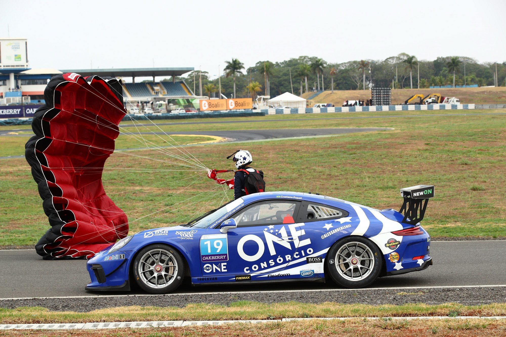Piquet cita “dia especial” ao chegar de paraquedas na Porsche Cup: “Guardar na memória” Cristiano Piquet Porsche Cup Goiânia
