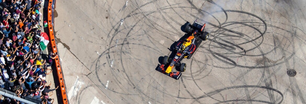 Perez participa de apresentação da Red Bull em Dallas