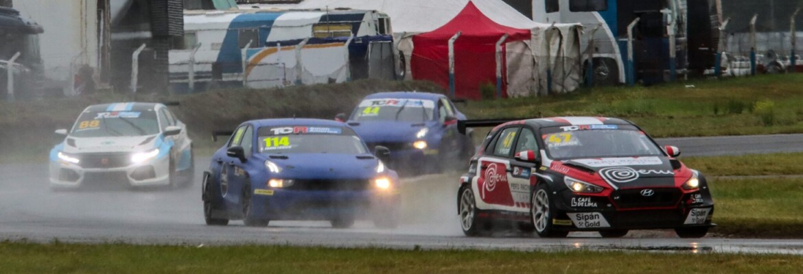 Ever Franetovich e Rodrigo Pflucker vencem pela primeira vez no TCR South America