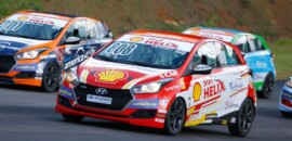 Alberto Cattucci sobe ao pódio no sábado e se aproxima da liderança na Copa Shell HB20