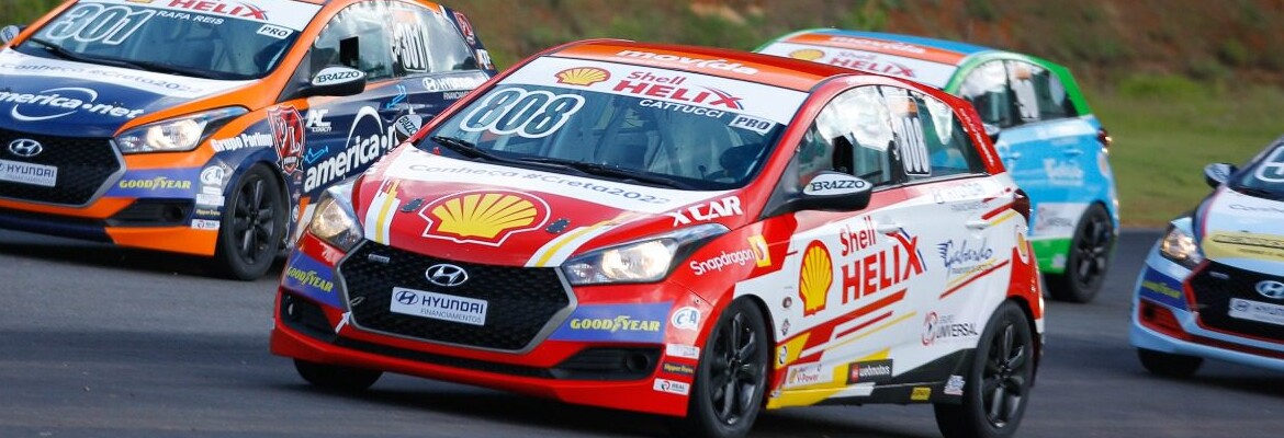 Alberto Cattucci sobe ao pódio no sábado e se aproxima da liderança na Copa Shell HB20