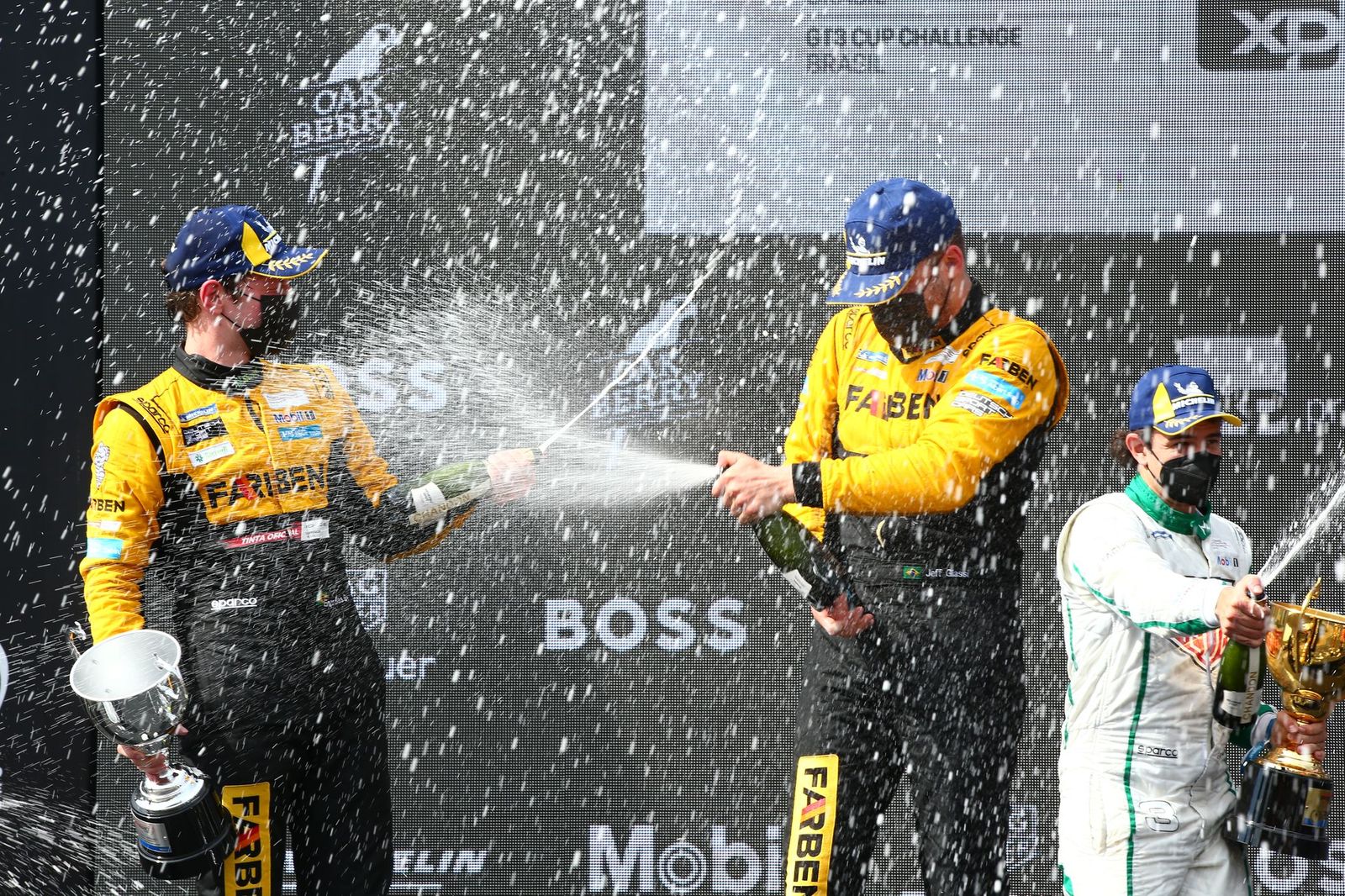 Virtual ou Real? Mundos do automobilismo começam a se misturar cada vez mais Jeff Giassi Enzo Elias Porsche Endurance Series