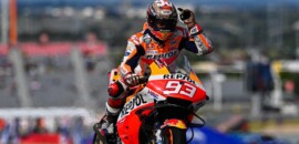 Márquez bate Miller por 0s015 e domina dia da MotoGP em Austin