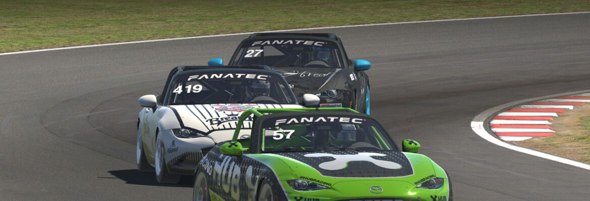 MX5 Cup: Jamison Sampaio (Corinthians) e Guilherme Elizeu (HUB) vencem corridas em Oulton Park