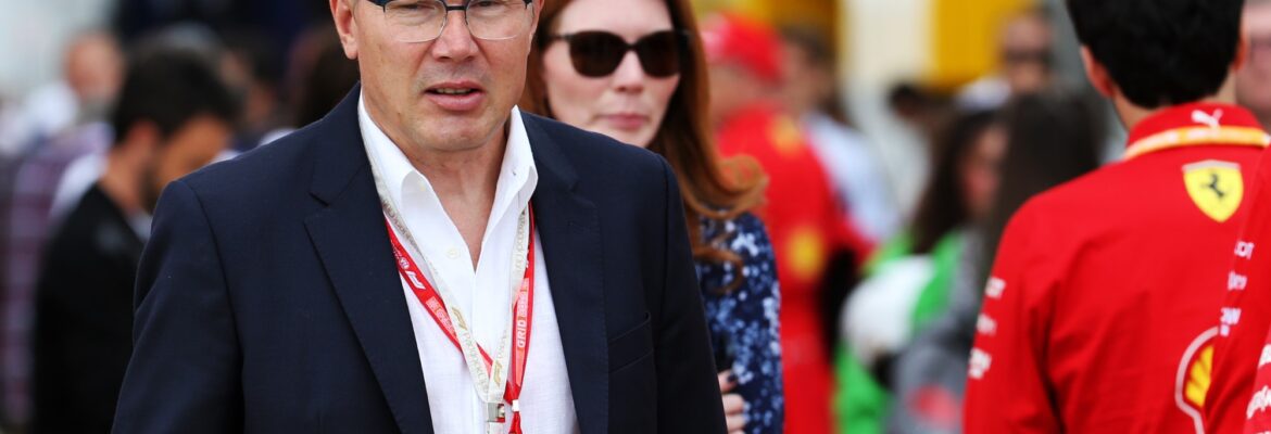 F1: Hakkinen compreende extensão do contrato de Pérez na Red Bull