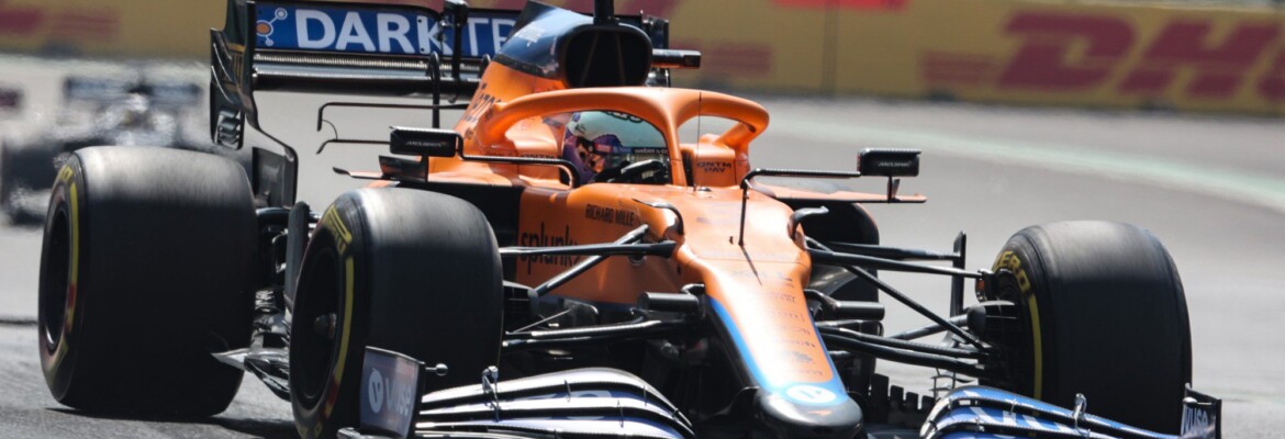 McLaren F1 ressalta bom trabalho em equipe no México McLaren F1 ressalta bom trabalho em equipe no México