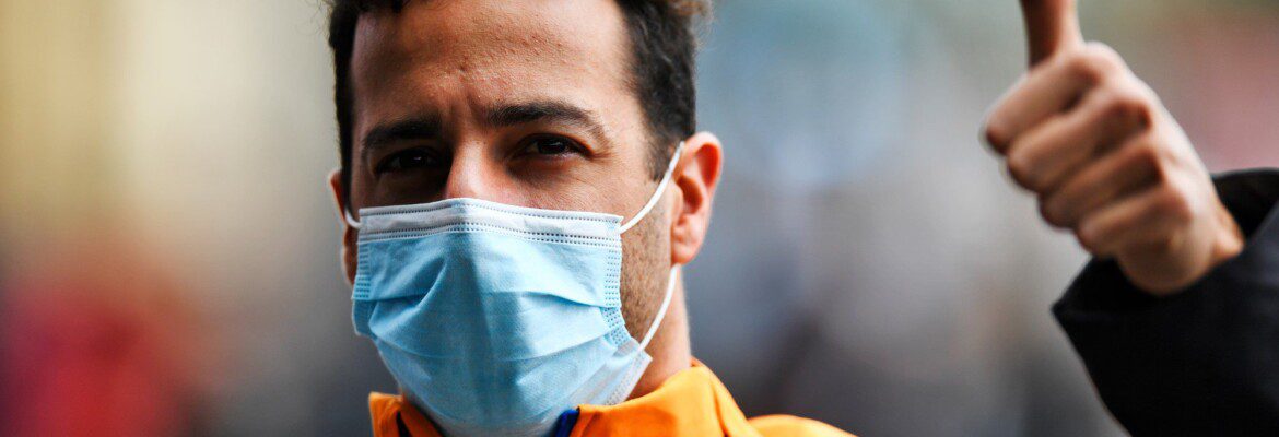 Ricciardo dá seu apoio aos comissários da F1