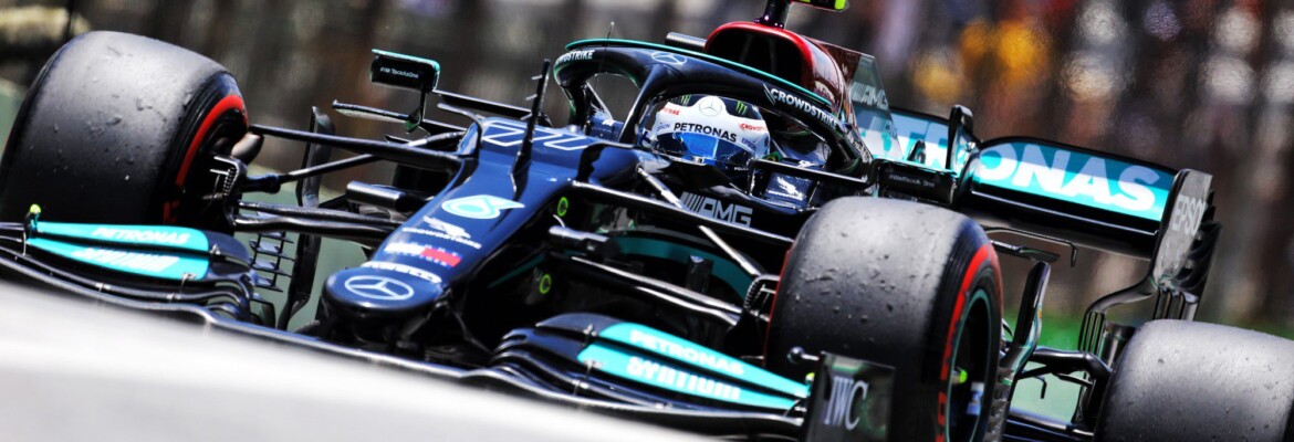 Mercedes F1 responde sobre imagens: “Ilusão de ótica ou alguma peça com desgaste”