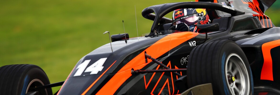 Doohan comanda segunda-feira de testes da F3 em Valência