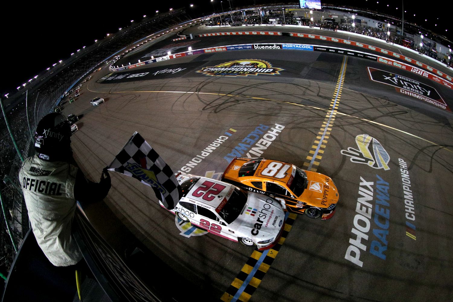 Hemric Derrota Cindric Por 0s030 Vence Em Phoenix E Campe o Da 