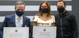 Governo de SP presta homenagem a Rubens Barrichello e Ayrton Senna