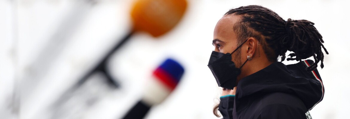 Hamilton promete ter uma visão positiva dos pilotos da F1 após aposentadoria