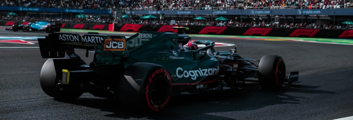 Yelloly vai participar do teste de jovem piloto da F1 com a Aston Martin Yelloly vai participar do teste de jovem piloto da F1 com a Aston Martin