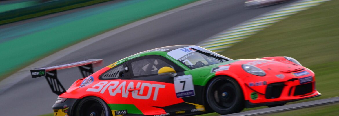 Porsche XP Private Cup: Miguel Paludo e Nelson Monteiro abrem a final de Sprint com vitórias em Interlagos
