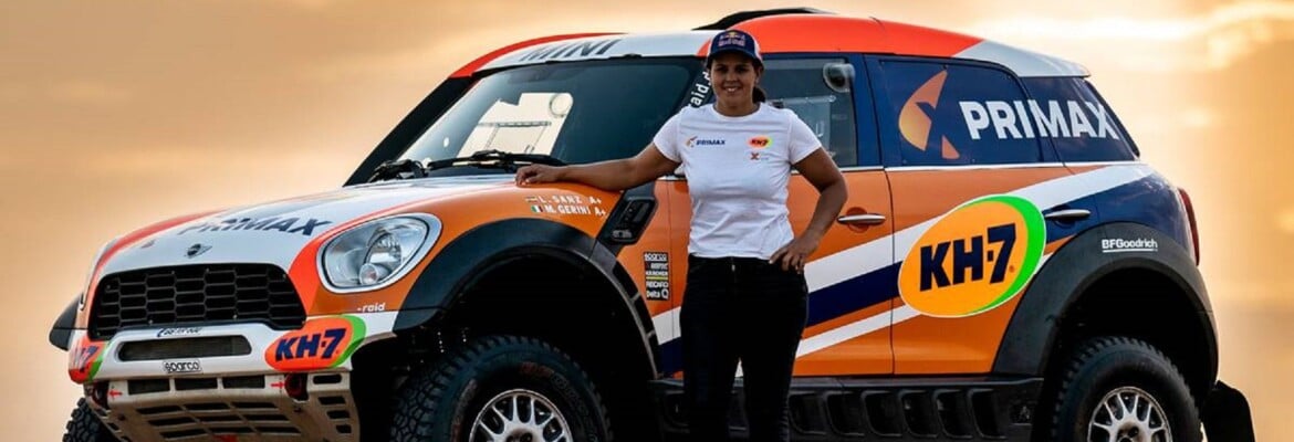 Sanz troca duas por quatro rodas e faz estreia com carro na edição 2022 do Dakar
