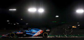 Alonso rompe siete años de sequía y vuelve al podio con un tercer puesto en el GP de Qatar de F1