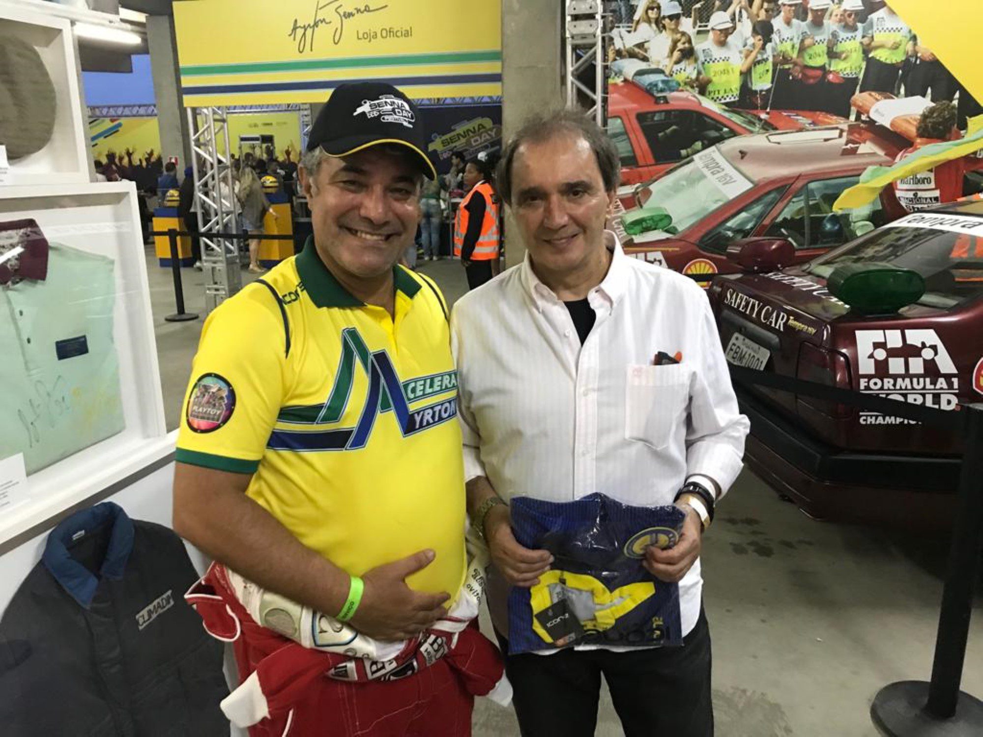 Tempra Safety Car de 93 voltará à Interlagos com cosplay de Ayrton Senna saudando a torcida Ivan Gusmão e Reginaldo Leme, Fiat Tempra Safety Car 93