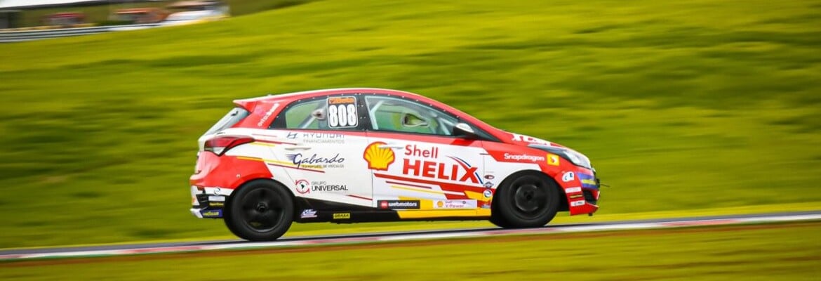 Alberto Cattucci sobe ao pódio duas vezes no Velocitta e disputa o título da Copa Shell HB20 em Curitiba