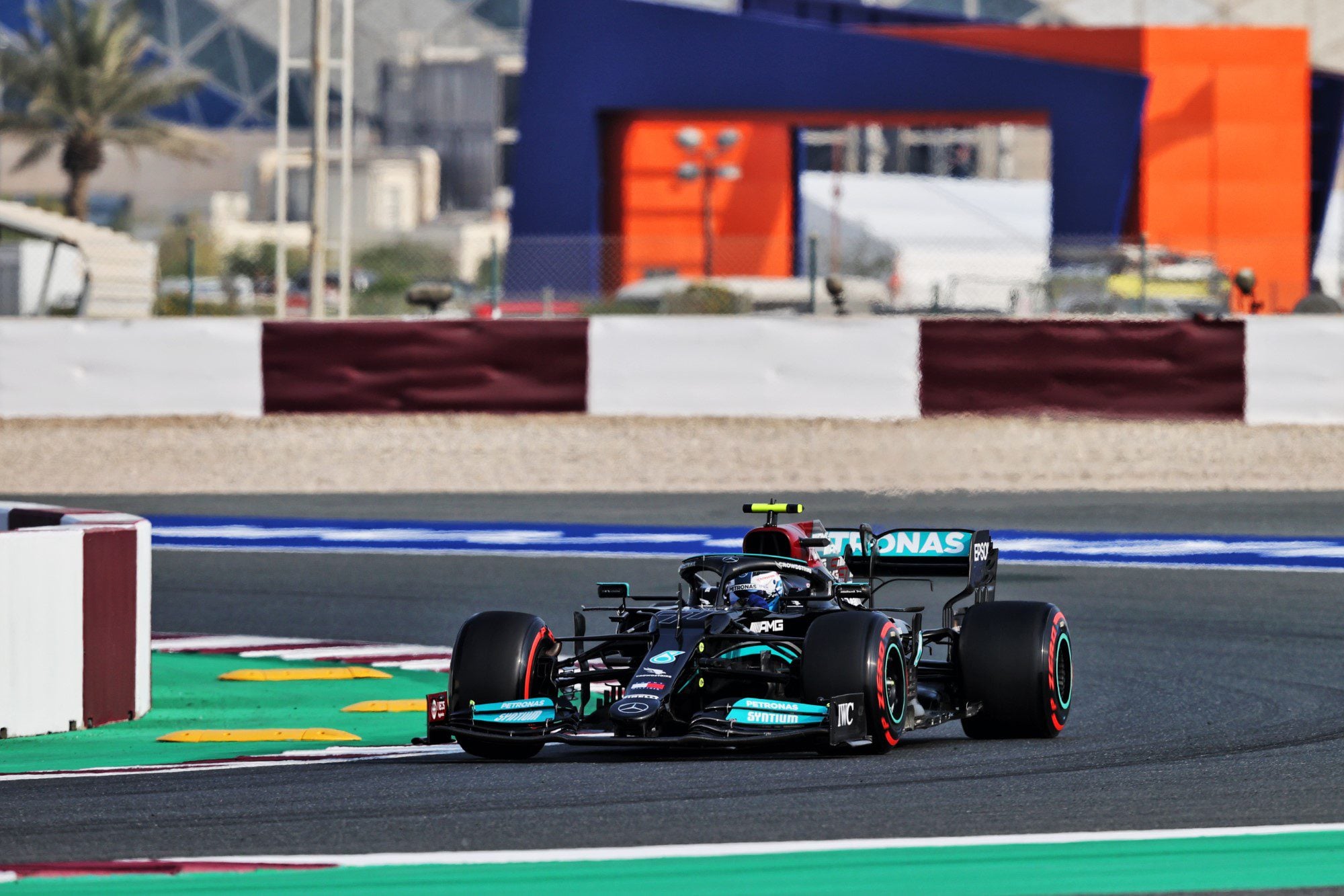 F1: Bottas completa 112 voltas com a Mercedes em teste de pneus da Pirelli Valtteri Bottas, Mercedes AMG F1 W12, GP do Catar, Losail, F1 2021