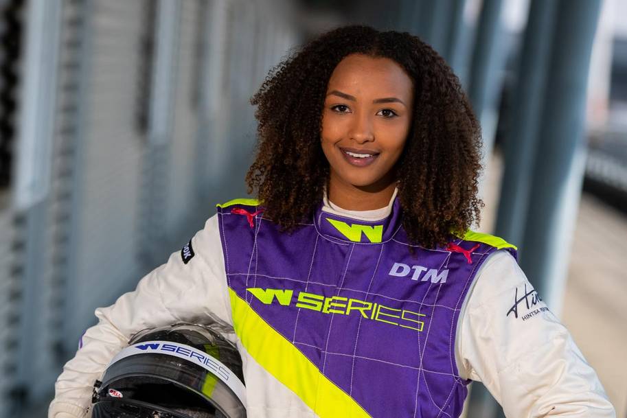 No Dia da Consciência Negra, conheça alguns pilotos negros além de Lewis Hamilton Naomi Schiff