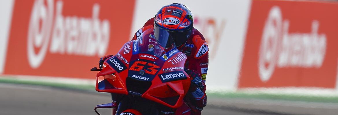 Bagnaia vence no Algarve em GP encerrado por bandeira vermelha; Quartararo cai