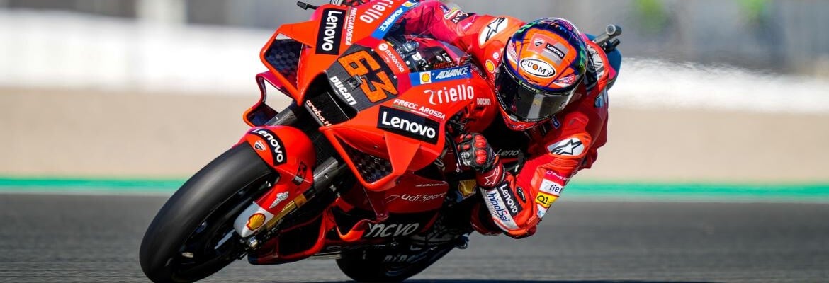 Bagnaia vence último GP do ano em Valência; Rossi se aposenta com 10º