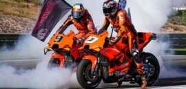 Petrucci celebra despedida da MotoGP: “não conseguia parar de chorar”