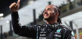 Tive que tentar manter a calma, diz Hamilton sobre atitudes de Verstappen na F1 em Jeddah