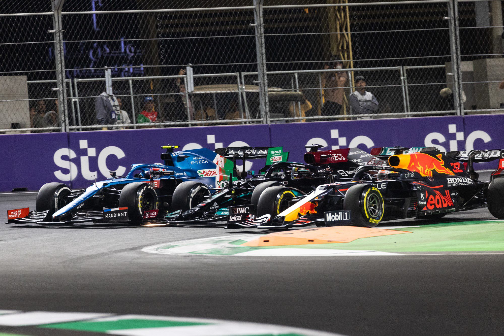Lewis Hamilton, Max Verstappen e Esteban Ocon, GP da Arábia Saudita, Jeddah, F1 2021