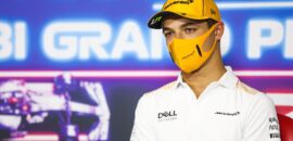 Norris vê Ferrari forte para a temporada 2022 da F1