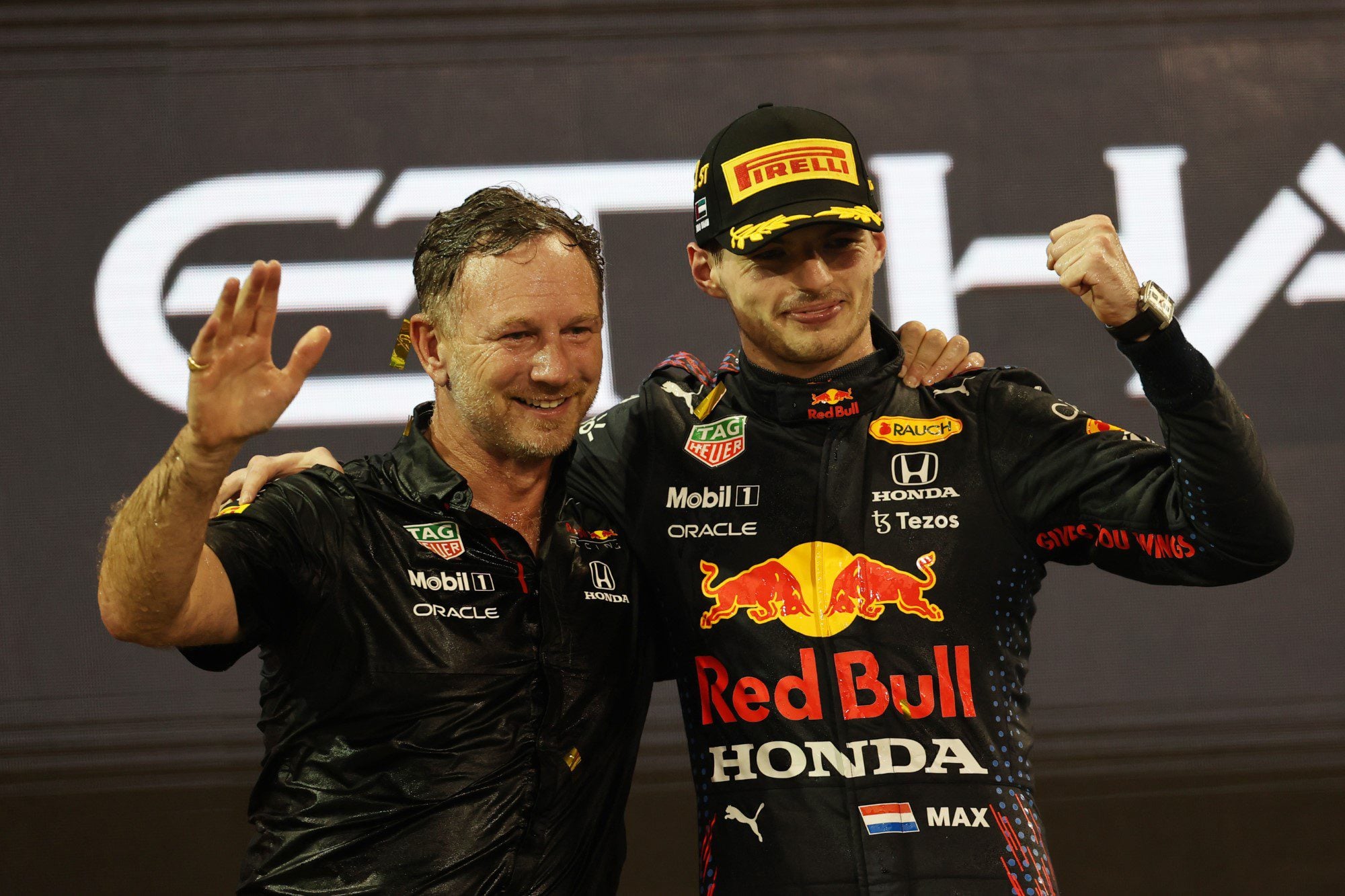 Christian Horner e Max Verstappen, Campeão, GP de Abu Dhabi, Yas Marina, F1 2021