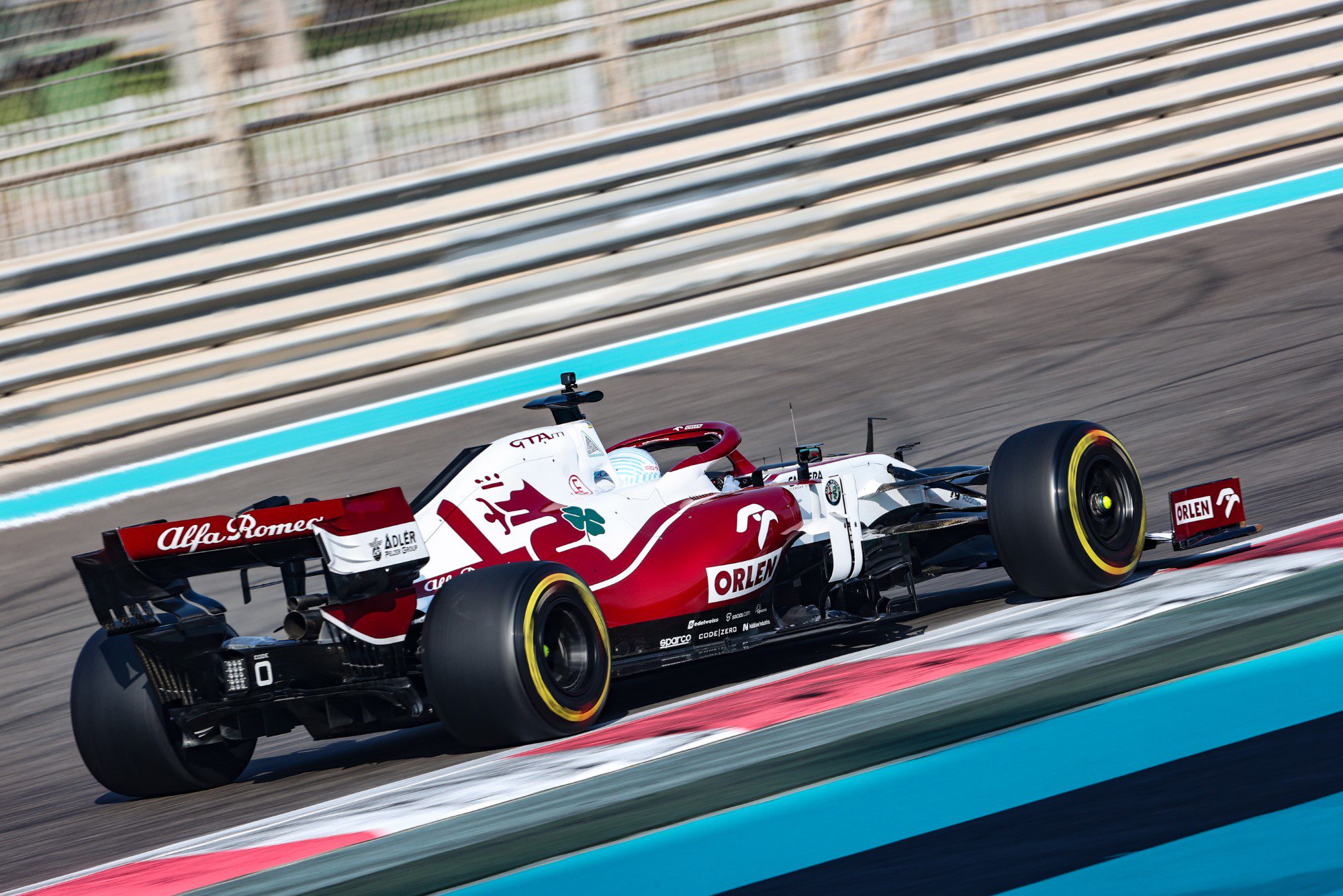 Guanyu Zhou, Alfa Romeo, Testes Abu Dhabi, F1 2021