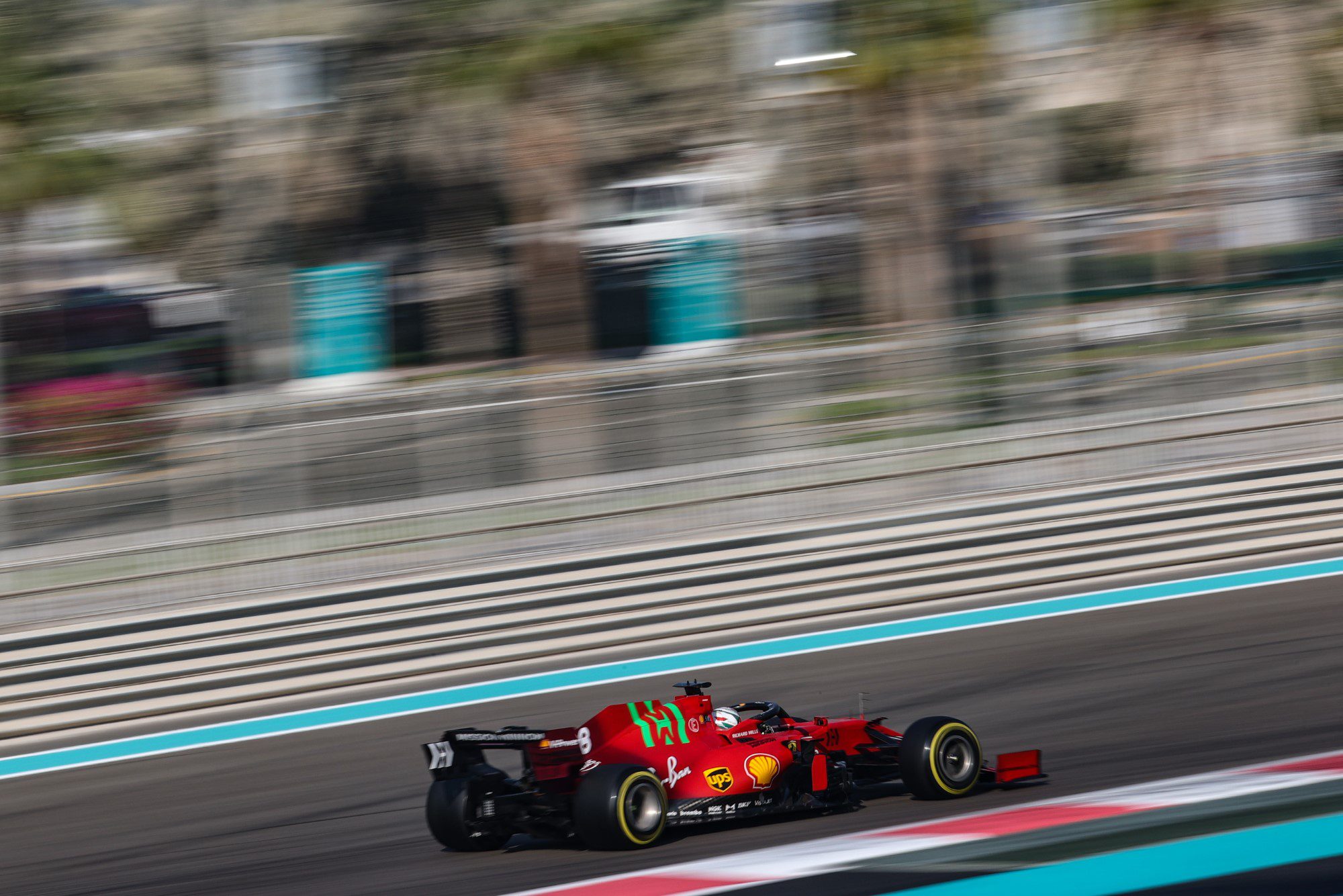 Robert Shwartzman, Ferrari, Testes Abu Dhabi, F1 2021