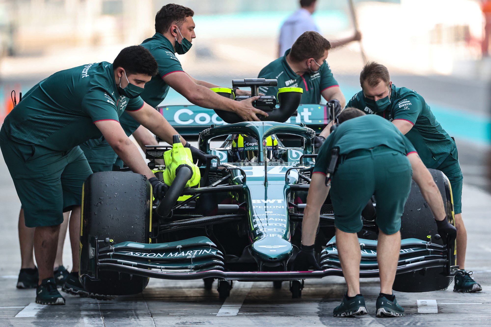Nick Yelloly, Aston Martin, Testes Abu Dhabi, F1 2021