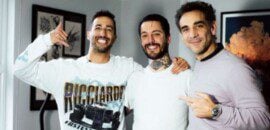 Abiteboul cumpre promessa e faz tatuagem por pódio de Ricciardo no GP de Eifel da F1