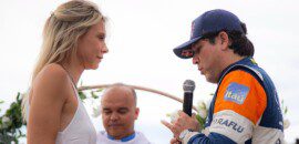 Cacá Bueno renova votos de casamento no autódromo
