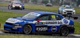 Lynk & Co domina etapa de Córdoba em jornada de títulos de Adalberto Baptista e da equipe W2 Pro GP