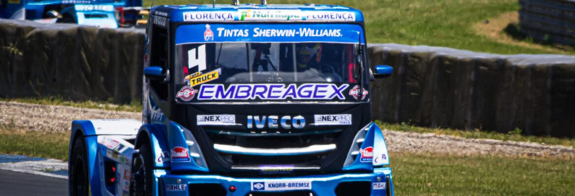 Felipe Giaffone supera dificuldades, conquista 2º lugar na corrida 2 e termina em terceiro na temporada 2021 da Copa Truck