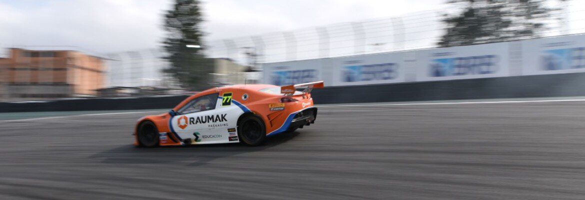 Raphael Reis conquista 2º lugar em Interlagos e finaliza no top-3 da Stock Light