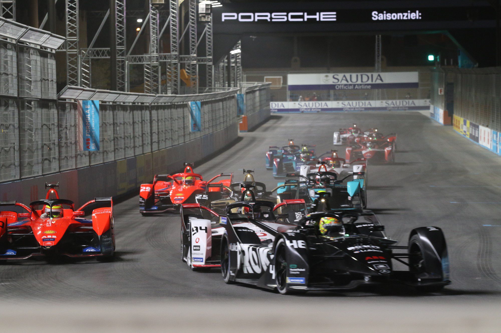 Fórmula E, Al-Diriyah, Corrida 1