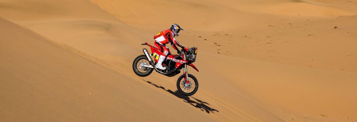 Daniel Sanders comanda prólogo do Dakar nas motos