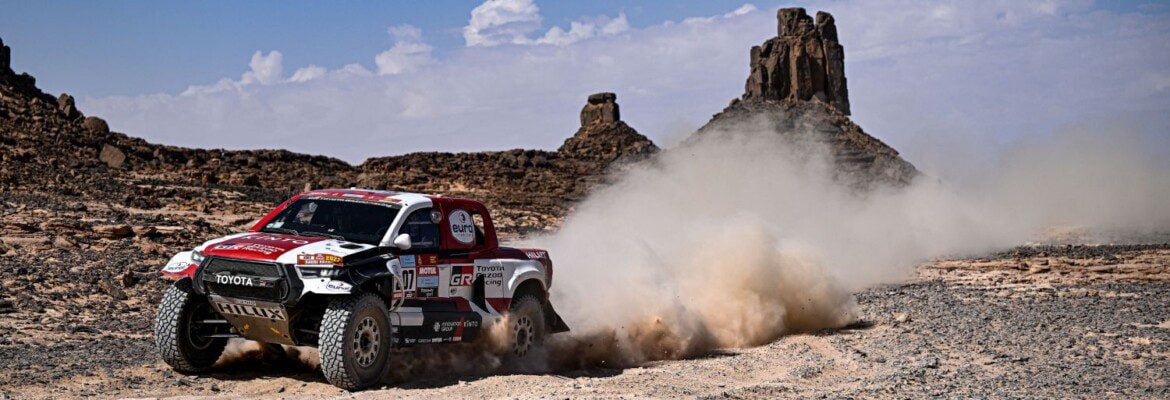 Toyota faz 1-2-3 na nona especial do Dakar nos carros