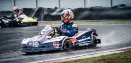 500 Milhas de Kart: galeria de fotos com show de pilotos na chuva
