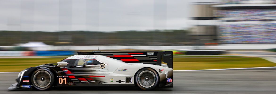 Dixon lidera as 24 Horas de Daytona após seis horas de disputa